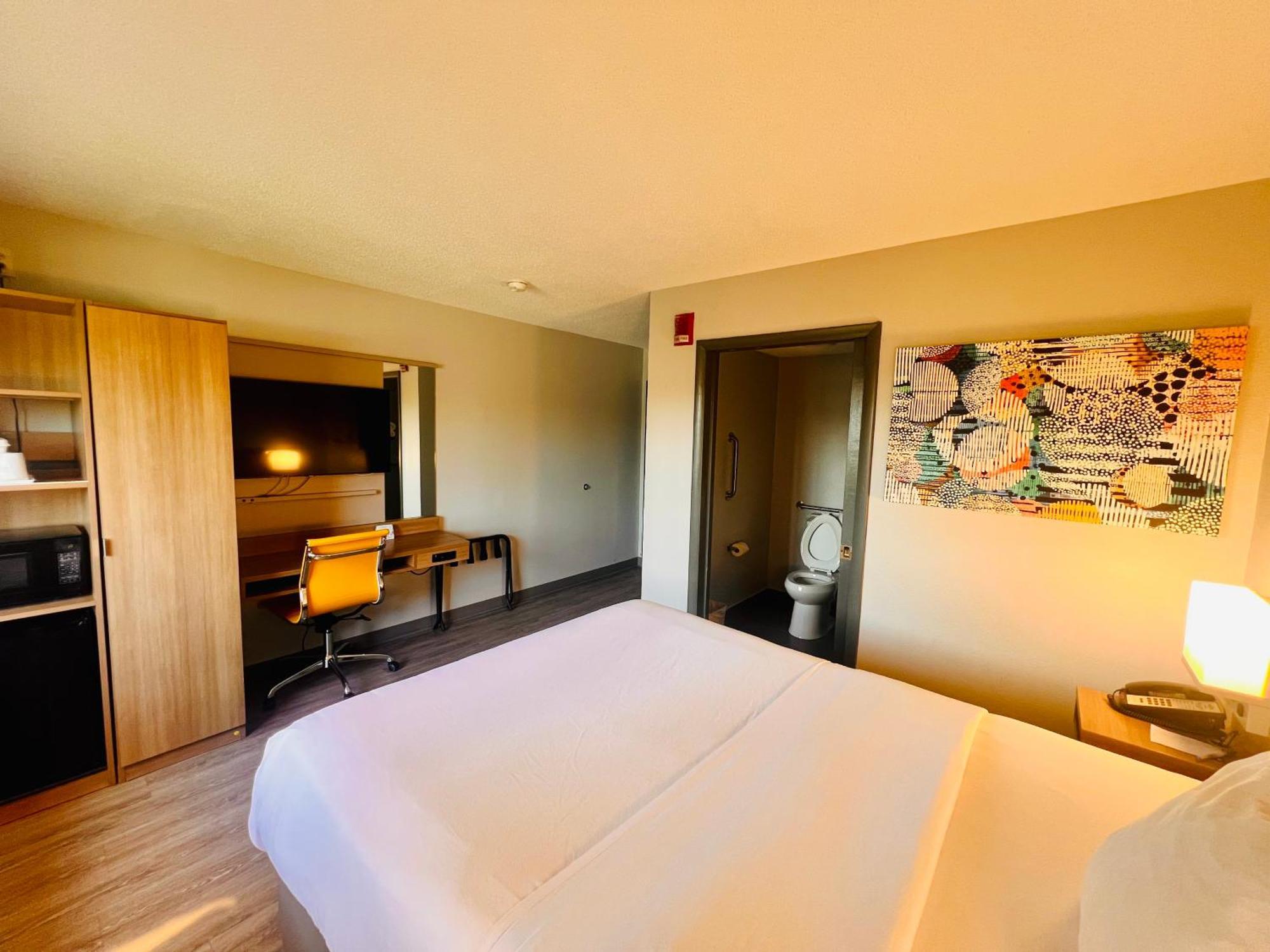 Microtel Inn By Wyndham Lexington Exterior photo