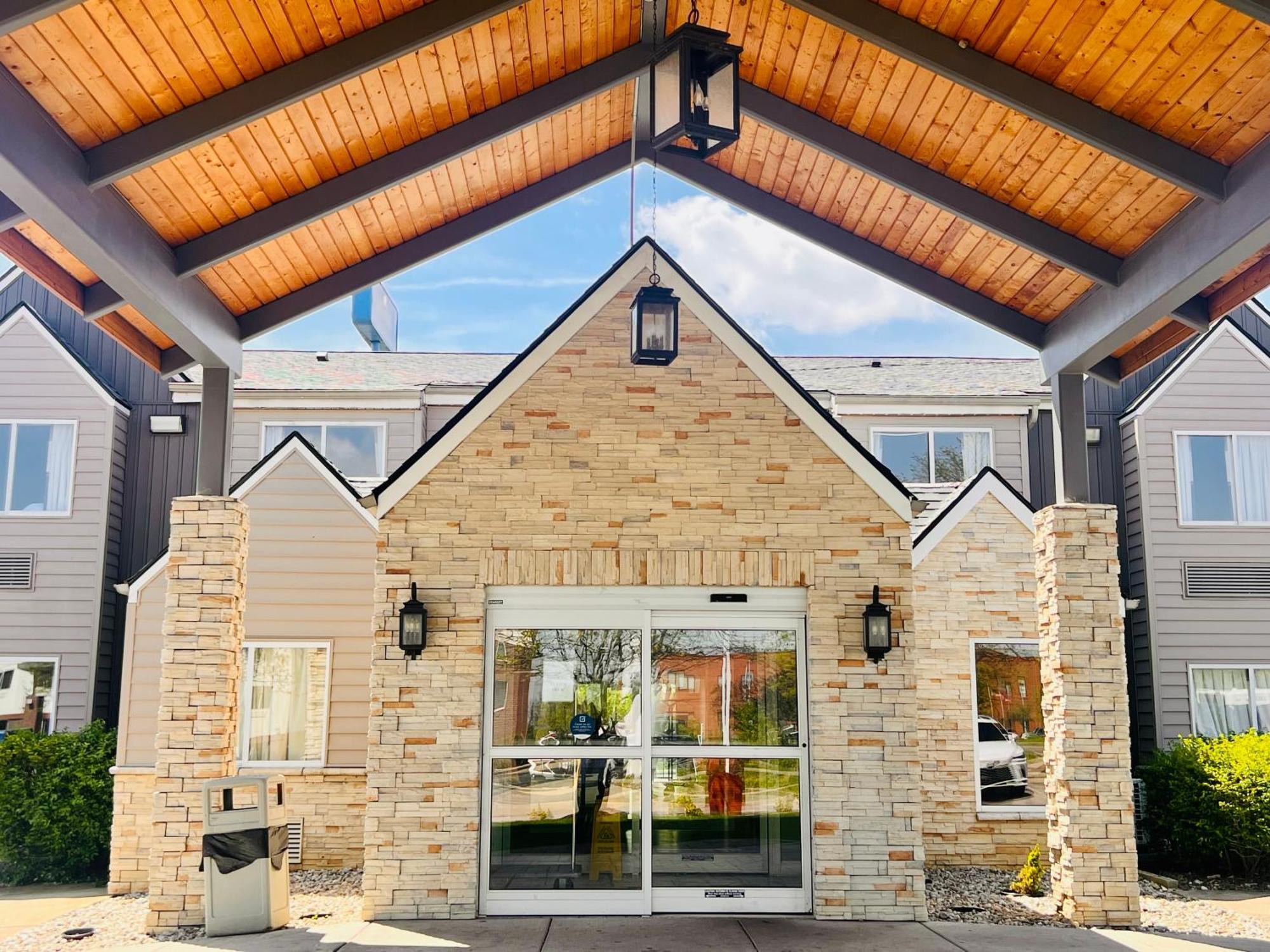 Microtel Inn By Wyndham Lexington Exterior photo