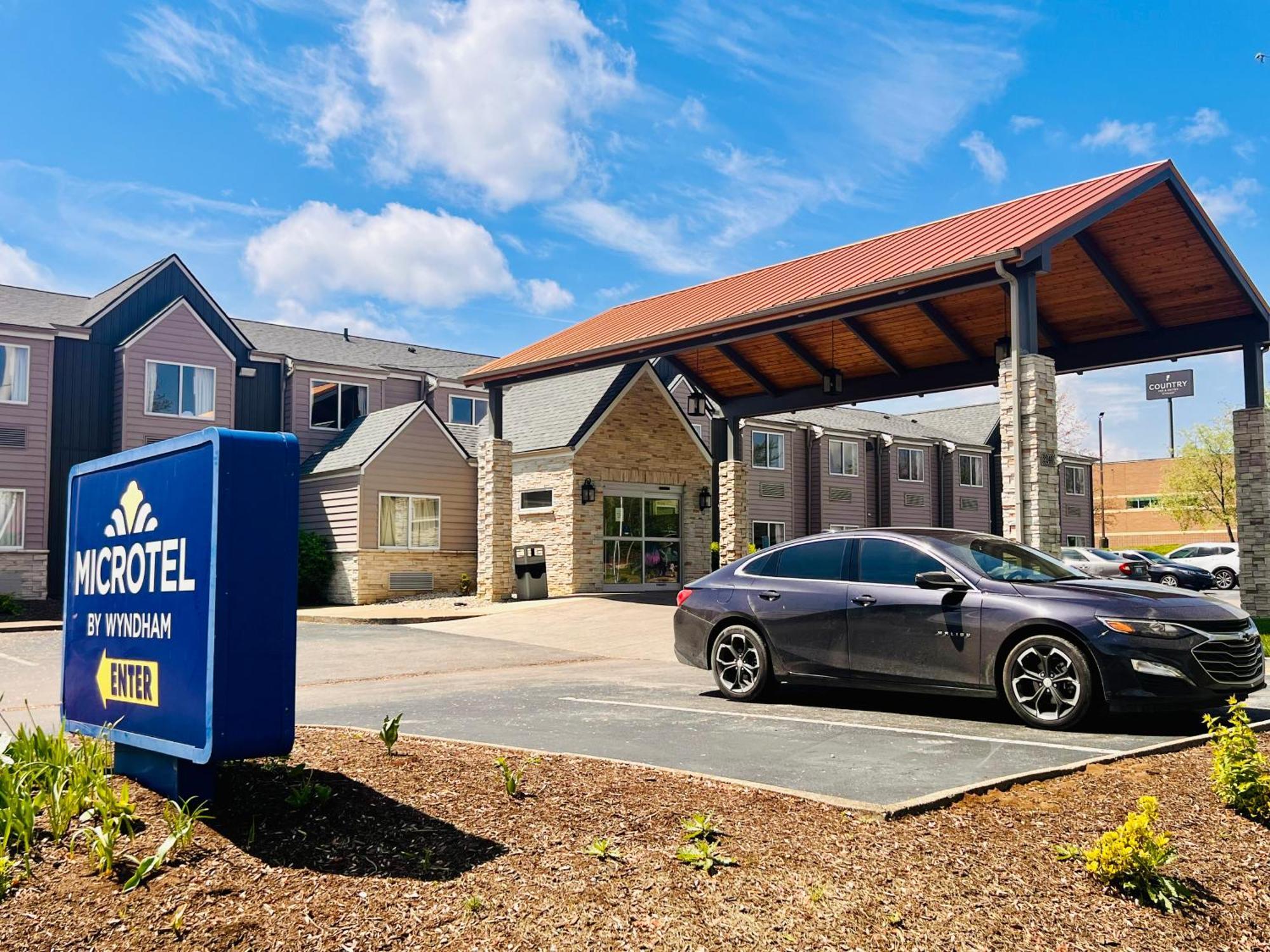 Microtel Inn By Wyndham Lexington Exterior photo